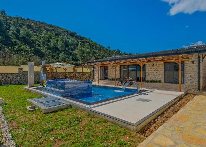 Oryap Villalari Villa